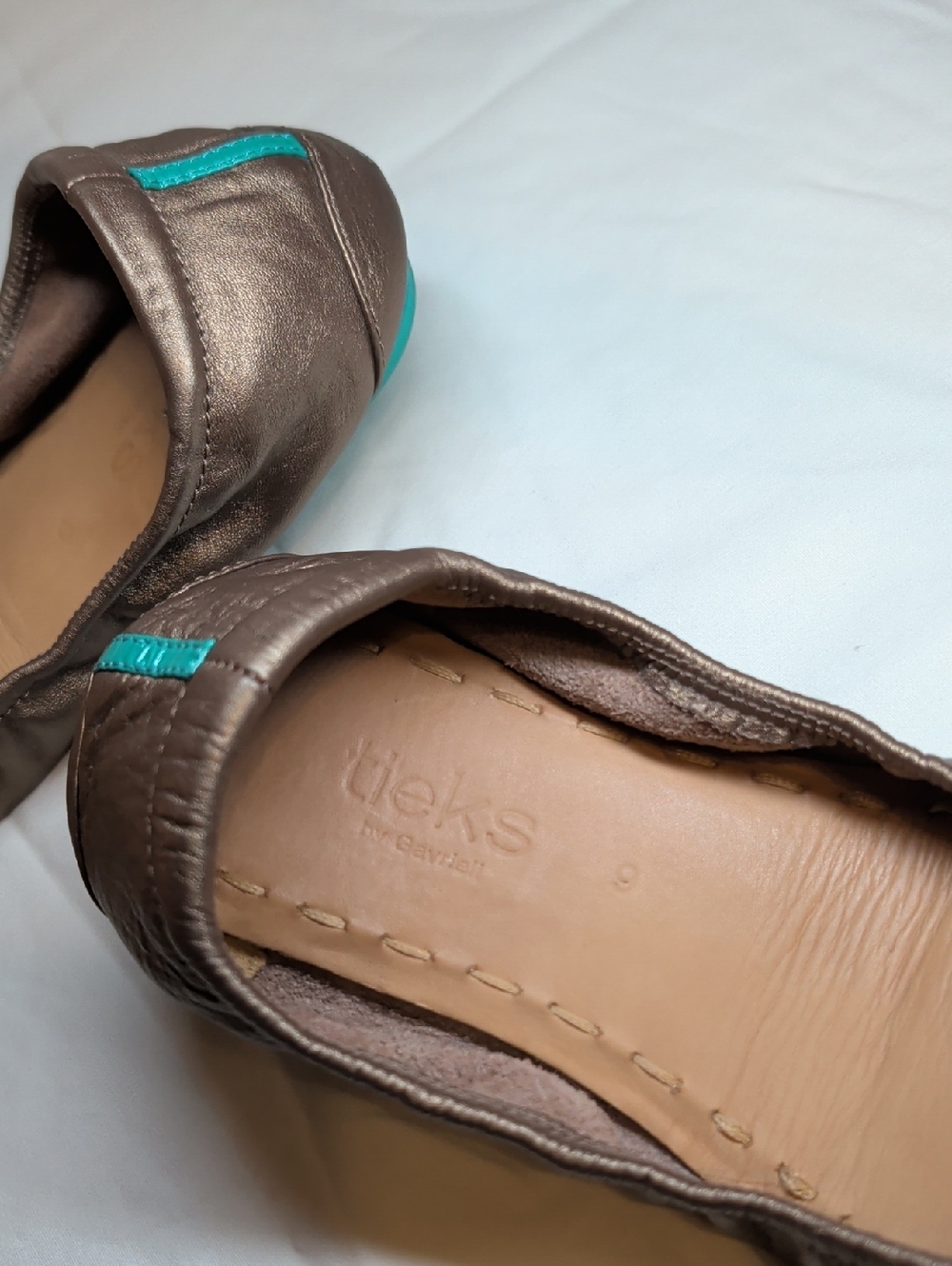 Tieks Ballet Flats | Metallic Bronze | Size 9 | Barely Worn - Picture 2 of 7